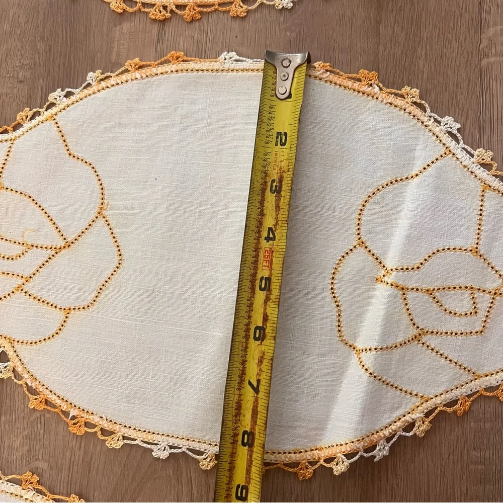 Handmade questions leave